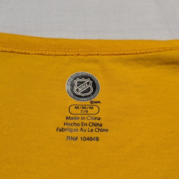Boston Bruins NHL Licensed fitted t-shirt women's medium white/gold - Picture 4 of 6